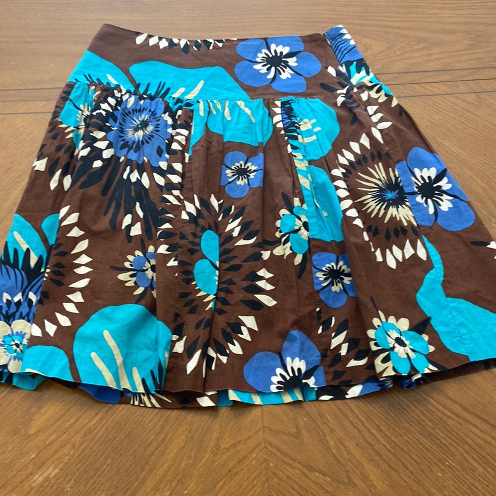 Cotton flower summer skirt size 4